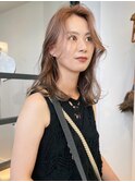ダブルカラー センターパート レイヤーカット 顔回りレイヤー