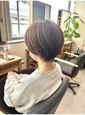 ショート×白髪ぼかしハイライト