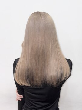 ラピステン 福岡天神 大名店(Lapis) ホワイトベージュ