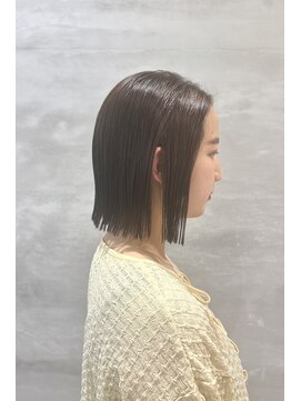 オリガミ トイロ(ORIGAMI TOIRO) ラベンダーアッシュ×切りっぱなしボブ