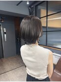 シンプルなのに洗練された透明感カラー／髪質改善トリートメント