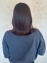 プリモ ココ 鍋島店(Primo coco.)&nbsp;外ハネミディアム くびれヘア 透明感カラー 髪質改善ストレート