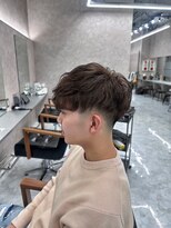 メンズサロン キング 高槻店(Men’s salon K!ng)&nbsp;メンズカット/ブリーチ/ニュアンスパーマ/メンズハイライト/眉毛