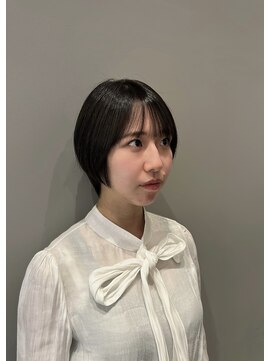 ロロネー 中津(Lolonois) 似合わせショートカット / グレージュ