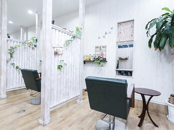 レト ヘアー(Reto.hair)の写真/【デキる男の身だしなみ】ON/OFF決まる好印象スタイル。清潔感あるカットでビジネスシーンも好感度UP！