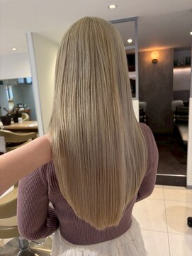 アース 高円寺店(HAIR & MAKE EARTH) ホワイトベージュ