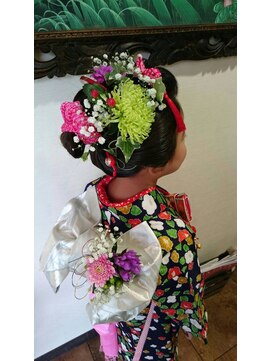 ブランマティ(Bulan Mati) 可愛らしい日本髪