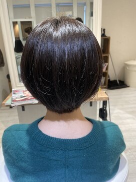 ロワゾ ヘア デザイン(L'OiSEAU HAIR DESIGN) ツヤ感ショートボブ