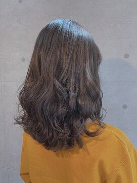 ウルエワルヘアー(ulu Ewalu hair) オトナブルージュ