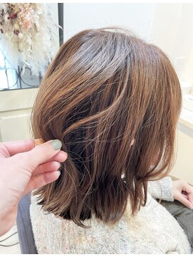 セルカ ヘアアンドリラックス(CERCA hair&relax) シナモンベージュ/ミディ