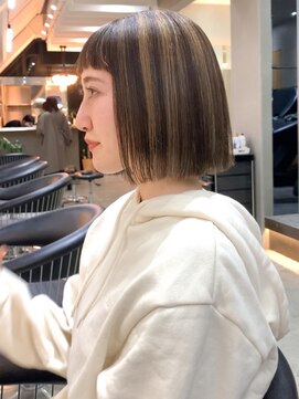 ロンド 表参道店(Lond) コントラストハイライト ストレートボブ ライトベージュ