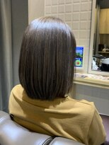 カミケンガレリア(kamiken. galleria)&nbsp;ナチュラル透明感！髪質改善まとまる艶ボブ【カミケンガレリア】