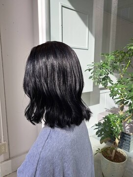 ラフランクリー(la frankly) 20代30代/くせ毛カバー/透明感ショート/ツヤ髪