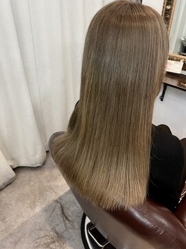 グランドライン(GRAND LINE) ハイトーンうるつやベージュ