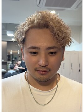 サロン ド ロイ(Salon de Roi) アップもダウンもok 2wayブリーチパーマ