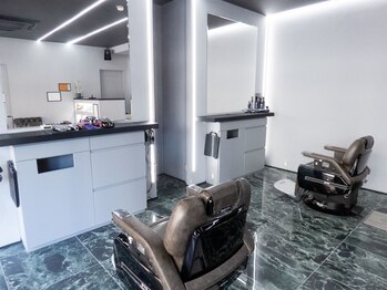 サロンドゥボルカン(Salon du Volcan)の写真/少人数制サロンは個別アプローチで特別な体験を。ニーズに合わせたサービスが魅力です。