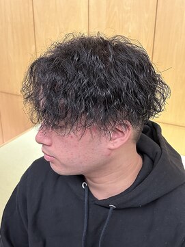 ニアウ 伊勢崎連取店(Niau) メンズマッシュパーマツイストスパイラルパーマ波巻きパーマ