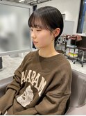 透け感バングで垢抜けショートヘア/10代でも大人女性へ