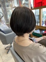 スタジオ アルファプラス 日暮里店(studio α+)&nbsp;ステップボーンカットカットボブショートハイライト白髪ぼかし