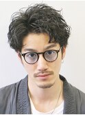 ビジネスツーブロックスパイラル刈り上げアップバング