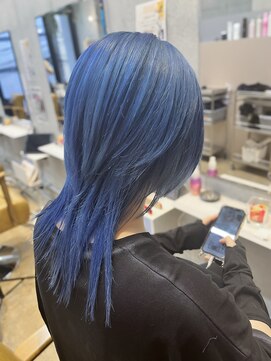 アクト 原宿(ACT) ロングウルフ×アイスブルー