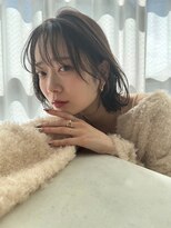 アヴァンス なかもず店(AVANCE.)&nbsp;大人可愛いミディアムレイヤーカット　オリーブグレージュ