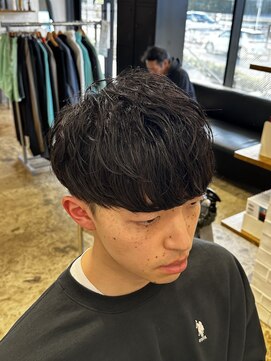 ザデイ カットアンドカルチャーショップ(THE DAY CUT&CULTURE SHOP) 重めルーズマッシュ