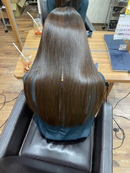 スワッグ(SWAG)の写真/【都城/三股/縮毛矯正】もうクセで悩まない！触れてみたくなる程の潤い＆柔らかな「上質ストレート」が叶う
