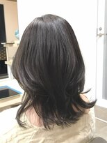 ヘアラウンジ ソレイユ 六本木本店(HAIR LOUNGE Soleil)&nbsp;韓国っぽネイビーカラー／黒髪／ミディアムレイヤー／六本木