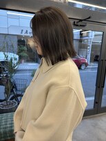 エルメ クラマエ(Elme) オリーブベージュ×レイヤーボブ