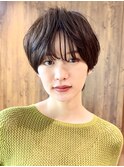 大人ショートヘアマッシュショート分け目なしショート