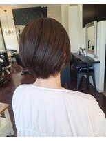 ローレン(LOREM) 上品ショート5.13