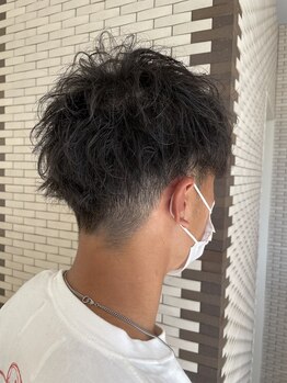 ボナ ヘアー(bona.hair)の写真/楽々スタイリング！メンズカットとノンセットでも決まるメンズパーマで毎日を輝かせよう☆