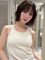 ヴィヴィー 福岡天神店(VIVIE)&nbsp;レイヤーカットをウェーブヘアにスタイリング♪