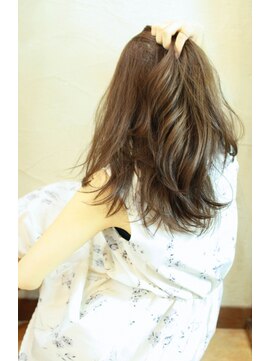 トヌコア ルア 下北沢店(TONUKOA RUA) 【TonukoaRua】人気のロブにマット系の艶カラー☆