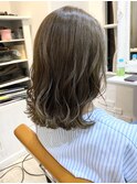 オリーブブラウン【Zina新宿　木暮　莉茉奈】