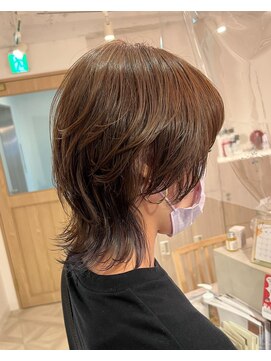 ナンバー ユアイロ 川崎(N° uairo) 大人かわいいエギョモリ ミルクティーブラウン ひし形シルエット