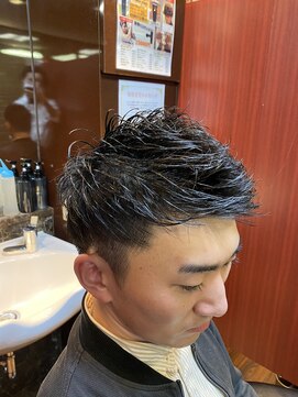 ヒロギンザ 新橋日比谷口店(HIRO GINZA) ビジネスジェットモヒカン　新橋　理容室　ヒロ銀座　日比谷