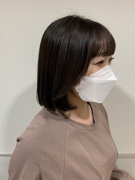ウム(umu) 顔周りカット