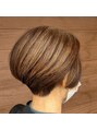 ヘアリゾートハピネス 乾かすだけで形になりやすい。襟足スッキリショートボブ。