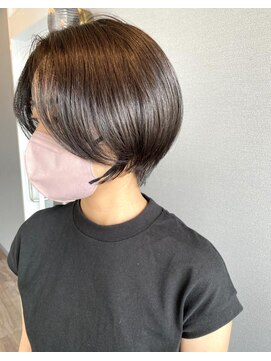 キティン 吉祥寺(kitin) 《kitin吉祥寺》　丸みショート　ツヤ　レイヤー