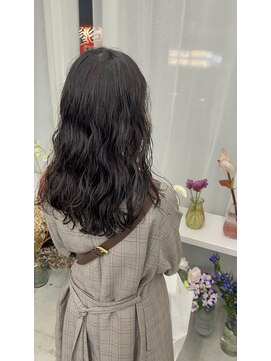 リル(re'll) 《花屋併設》ふわふわパーマ［酸性ストレート/ヘアセット］