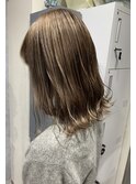 ミルクティーカラー ブリーチ ケアブリーチ ダブルカラー