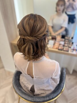 ソノ(sono) ハーフアップ　ボブヘアセット　お呼ばれヘア　巻き髪