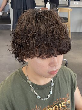 フィフス 渋谷(fifth) マッシュウルフ波巻きスパイラルパーマツイストスパイラルパーマ