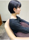 ショートボブ