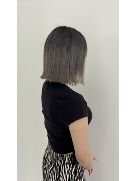 ヘアアンドメイク ムーア(Muuua) パープルグレー