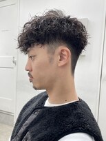 フィフス 名駅(fifth) スペインカールパーマスパイラルパーマフェード名古屋バーバー