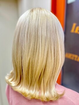 エターナルバイマティーナ(Eternal by MATINA) 【ホワイトミルクティー】 池袋美容室