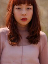 スイ ナラ(Sui Nara)&nbsp;重め顔まわりレイヤー